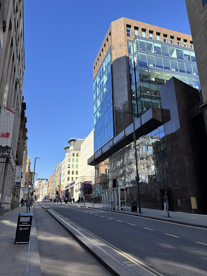 united-kingdom-leeds-definition-1745082062.jpg