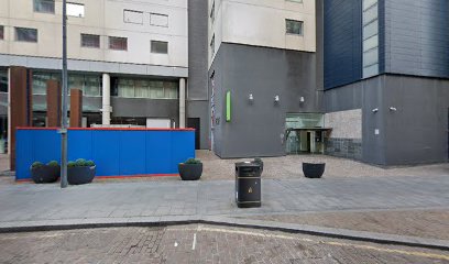 united-kingdom-liverpool-jugglebox-1745404322.jpg